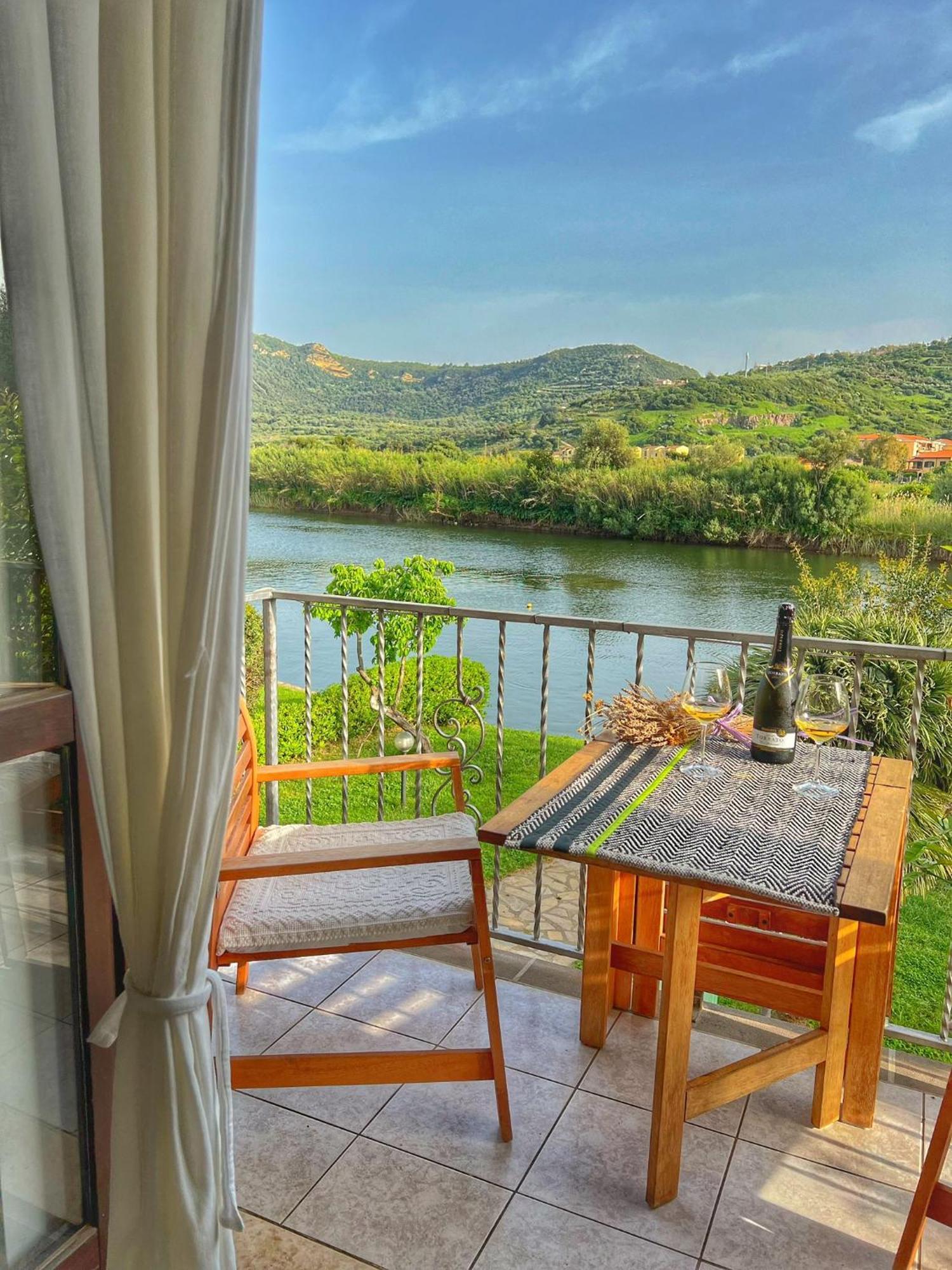 Temo River House Romantic Balcony And Peaceful Retreat In The Heart Of Bosa Dış mekan fotoğraf