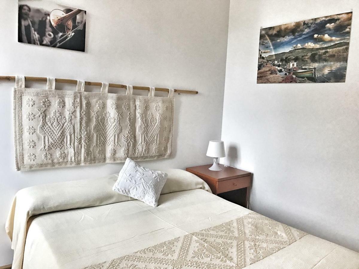 Temo River House Romantic Balcony And Peaceful Retreat In The Heart Of Bosa Dış mekan fotoğraf